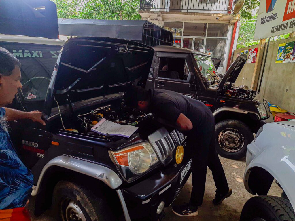 Ideal Motors Conducts Mahindra Service Campaign at Jayantha Service Center